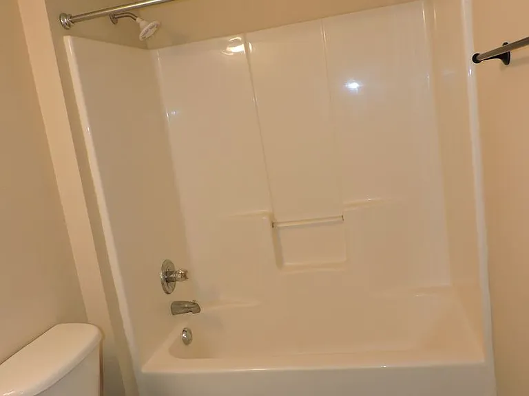 1005 Antigua Cir — Photo 14