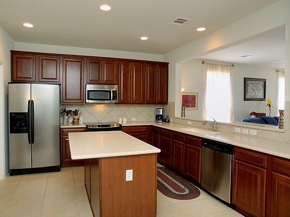 2nd image of 510 Independence Creek Ln