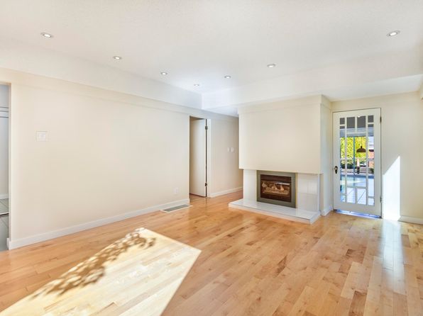 4 bedroom rental in Vancouver — photo 6