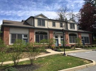 6 Bennett Common Way #8, Millbrook, NY 12545