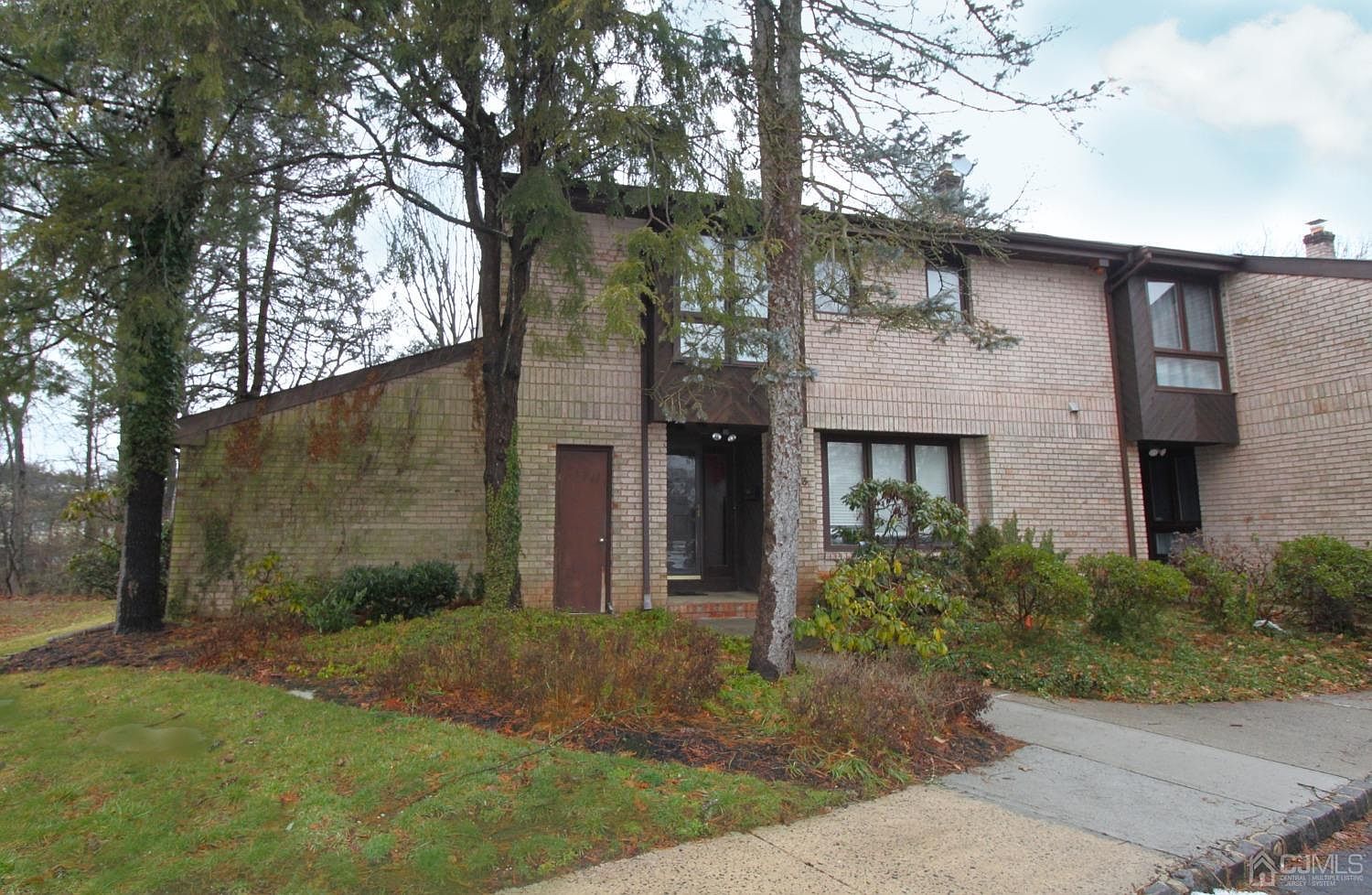 153 Willowbrook Dr, North Brunswick, NJ 08902 Zillow