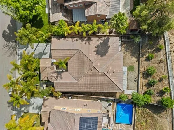 341 Caldera St, Perris, CA 92570