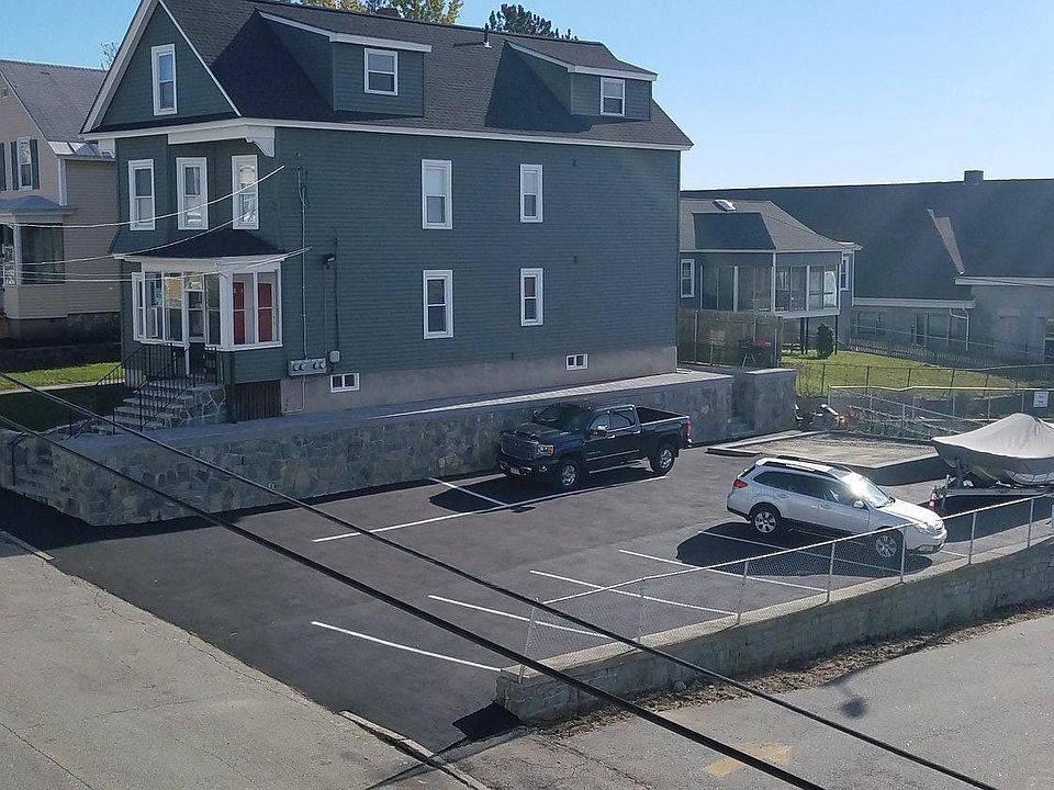 House/Off-Street Parking