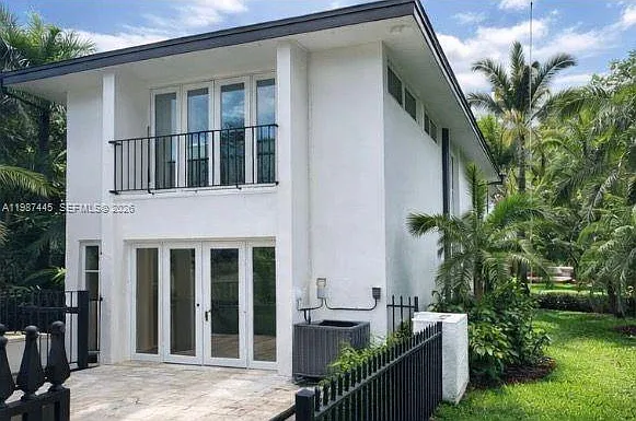 Coral Gables Granada Sec — Photo 3
