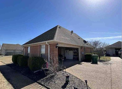 4th image of 5095 E County Road 132
