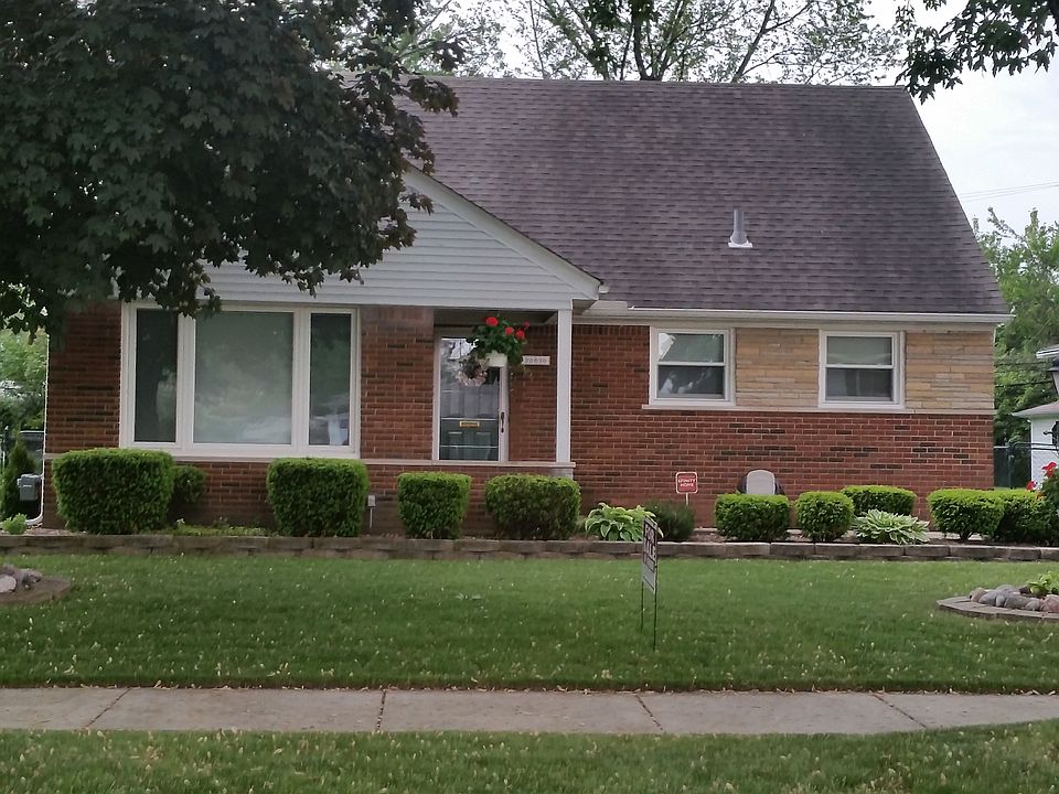1st image of 22836 Colony St