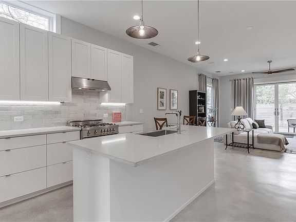 5th image of 1912 Romeria Dr #A
