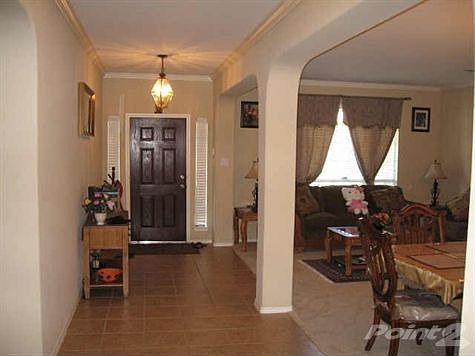 3rd image of 210 Fountainview Dr