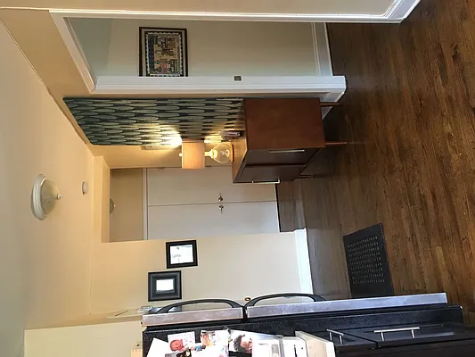 Rented by Mdays Realty | media 28