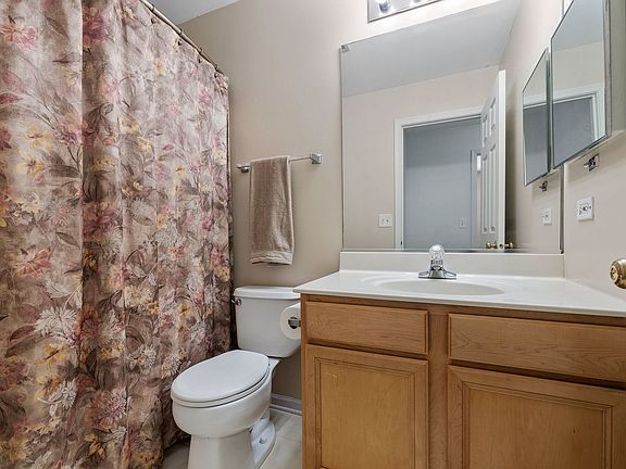 3rd image of 1359 Cottonwood Dr