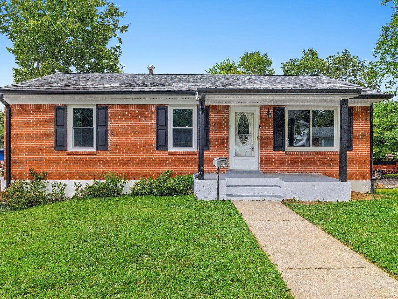 312 Ridgewood Dr, Versailles, KY 40383 MLS 23015857 Zillow