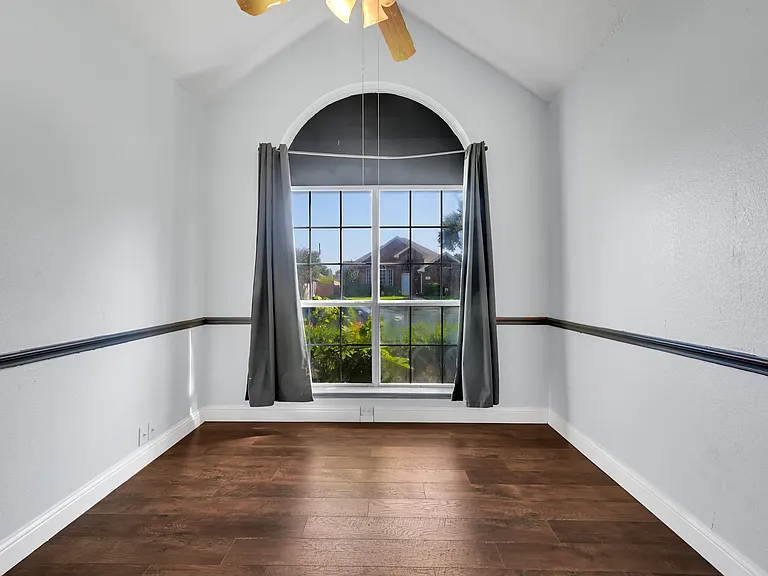 1802 Pendleton Rd — Photo 10