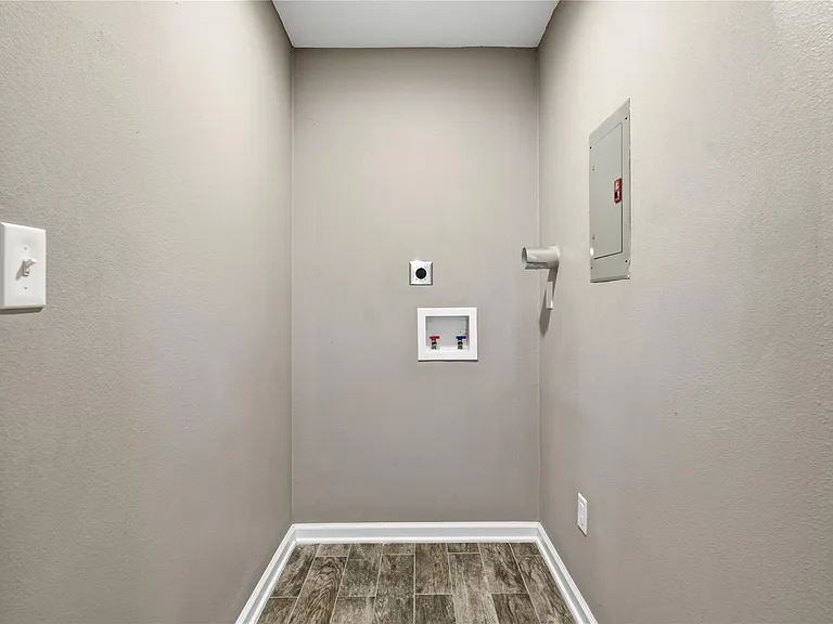 3424 Balboa Cir #48 — Photo 17