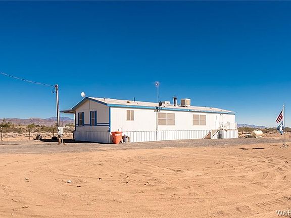 5th image of 5956 W Crystal Dr