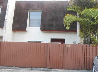 2763 SW 45th St, Fort Lauderdale, FL 33312