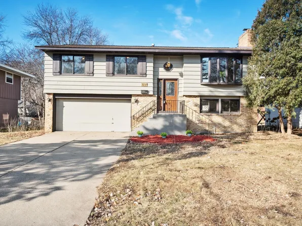 3237 Adair Ave N, Crystal, MN 55422