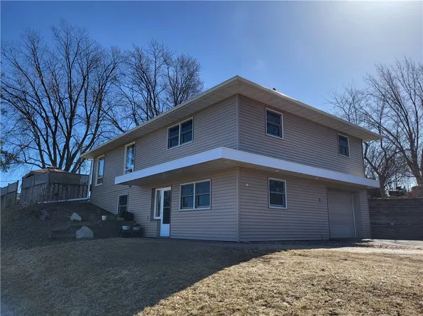 25 Pokegema Boulevard, Rice Lake, WI 54868