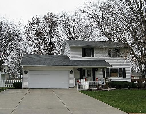 1st image of 77 E Circle Dr