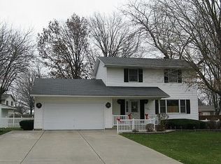 77 E Circle Dr, Streator, IL 61364