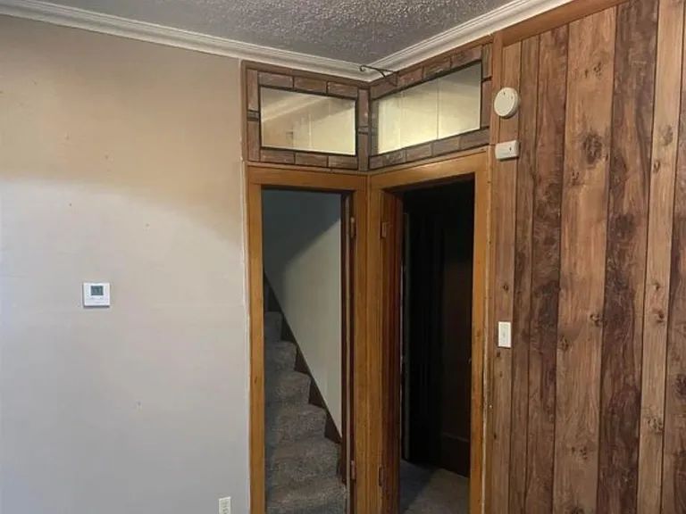 2853 Titus Ave — Photo 15