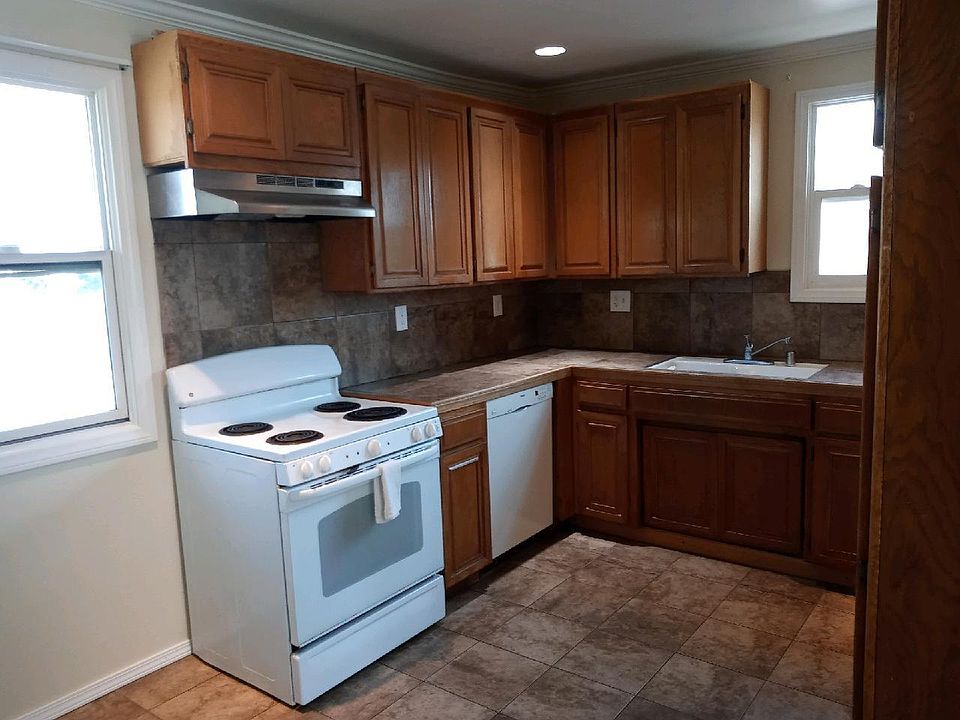 1st image of 1330 W Congress St #2
