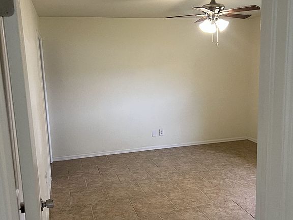 3rd image of 2621 Cape Coral Pkwy W