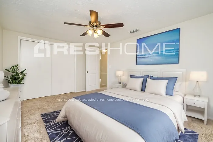 3446 Cincinnati Dr — Photo 6