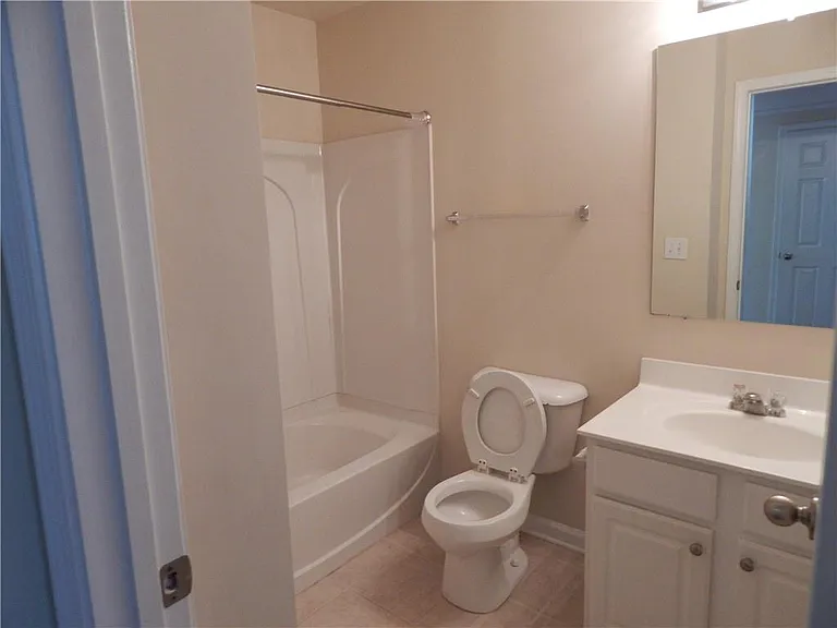 2199 Landing Walk Dr — Photo 43