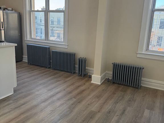 5th image of 22-22 36th St #2