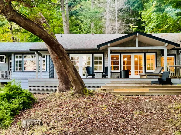 754 Steward Dr, Southern Gulf Islands, BC V0N 1P0
