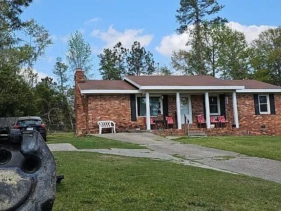 2nd image of 1904 Colony Park Rd