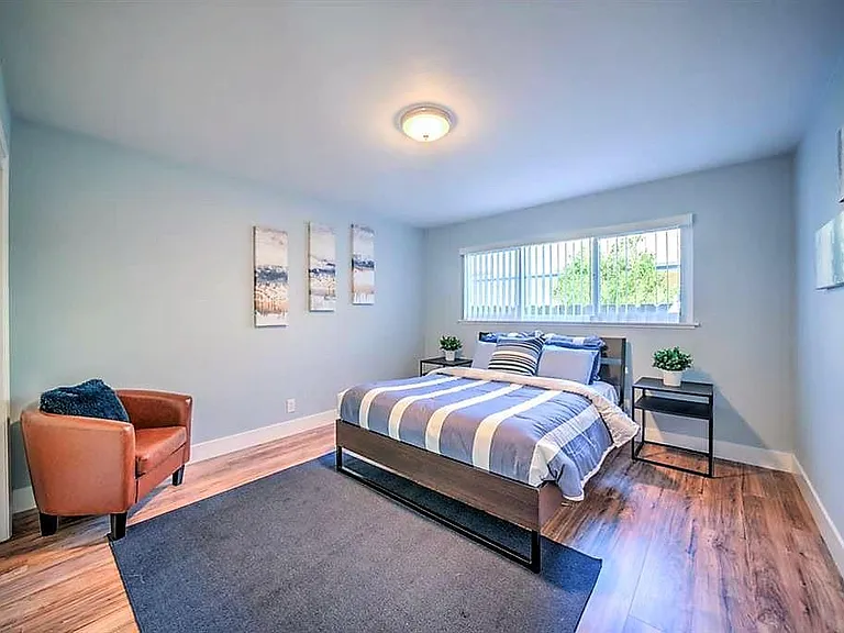 2830 Flores St #16 — Photo 3