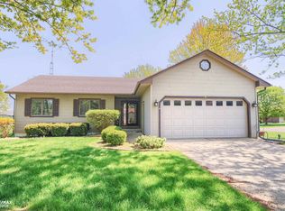 6105 Bloss Dr, Swartz Creek, MI 48473