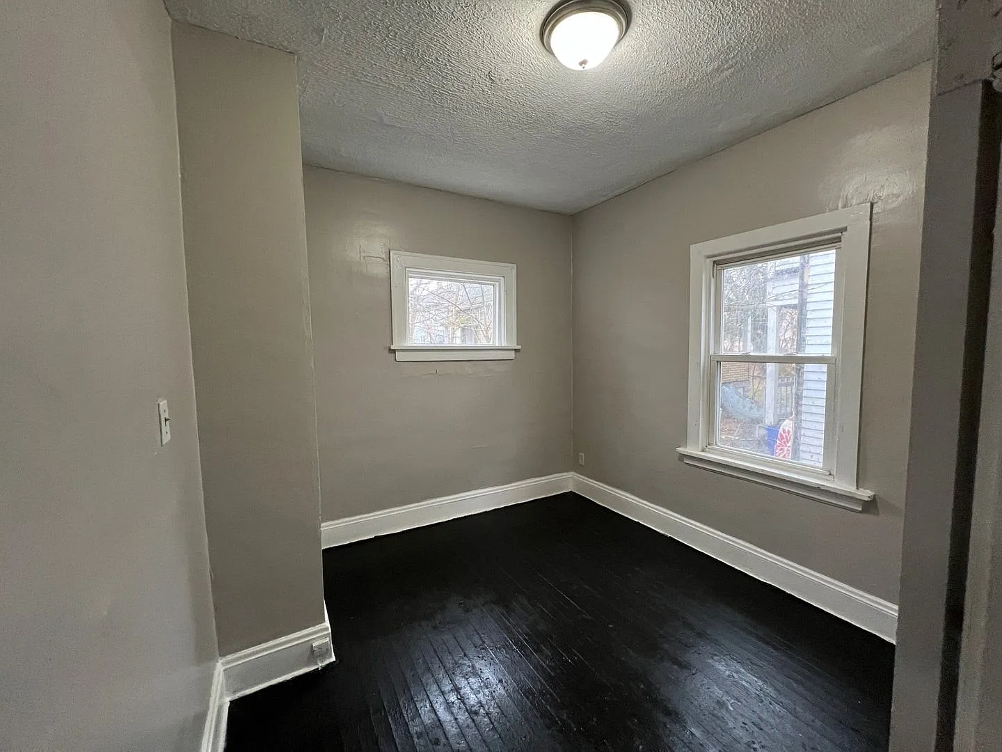 12022 Griffing Ave — Photo 3