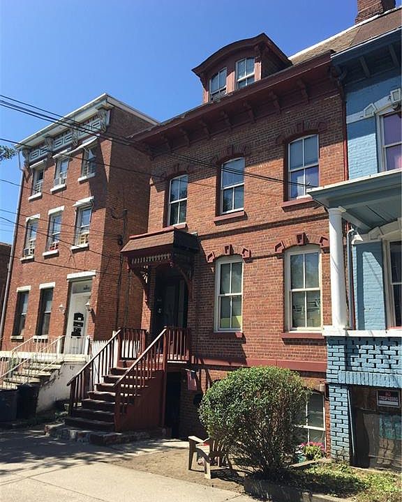 1st image of 13 Dubois St