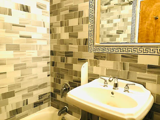 Rented by Lone Peak Realty | media 8