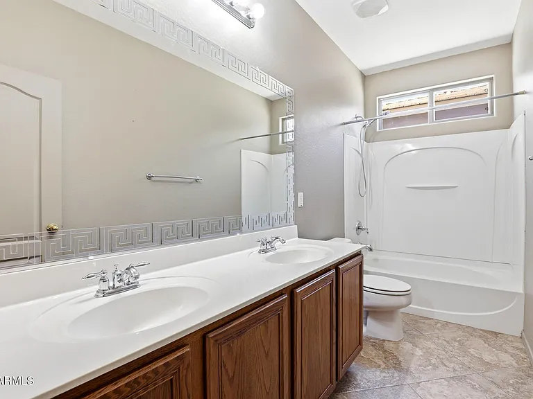 18185 W Rimrock St — Photo 15
