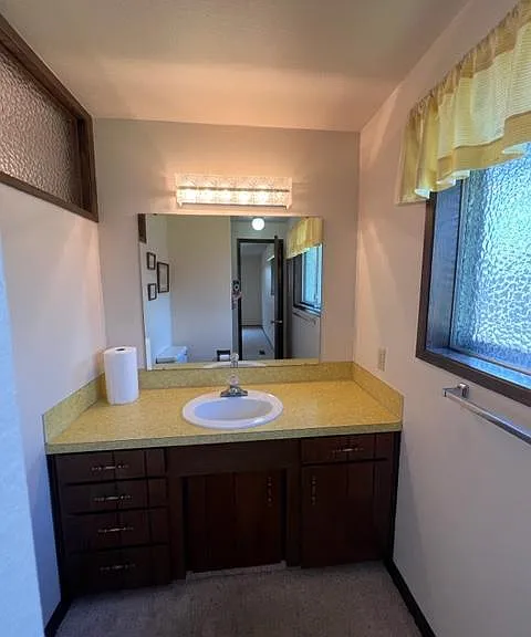 825 NW 21st Ave — Photo 11