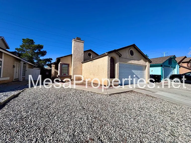 13667 Gemini St — Photo 2