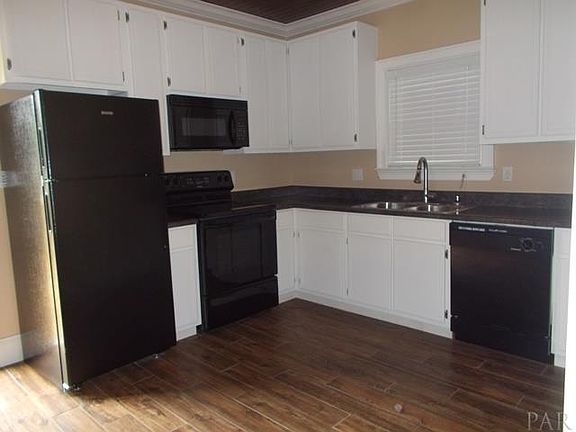 3rd image of 1101 W Gregory St