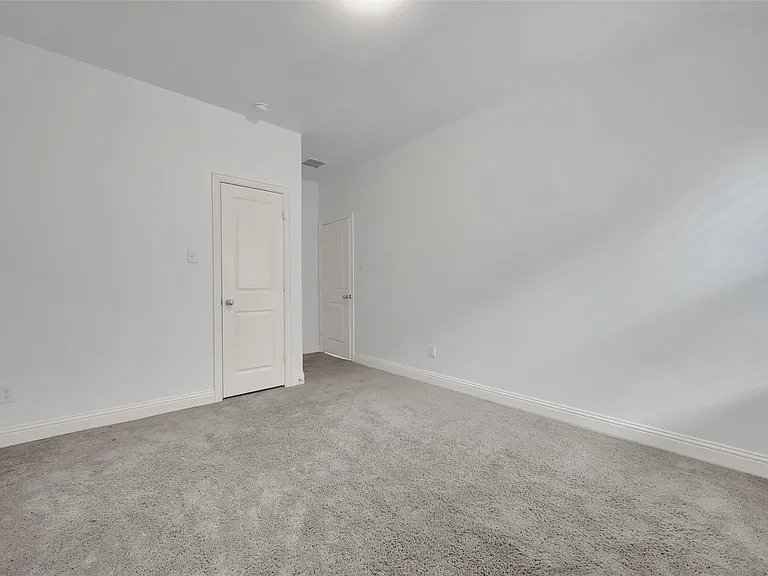 438 Camille Xing — Photo 24