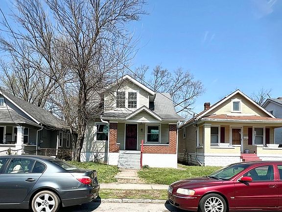 3rd image of 2121 W Lee St