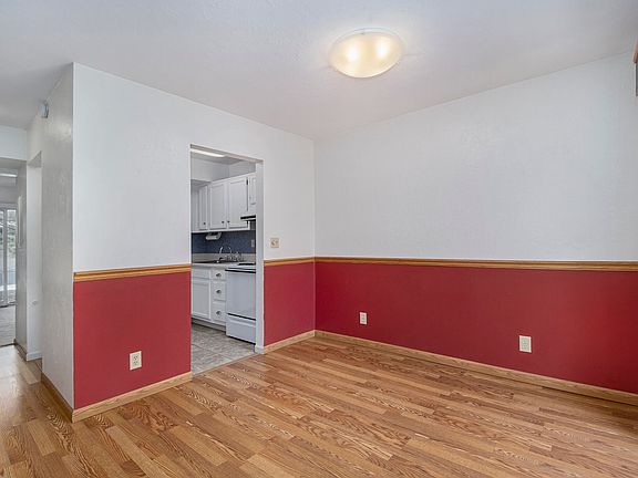 5th image of 3449 Kenbrooke Ct