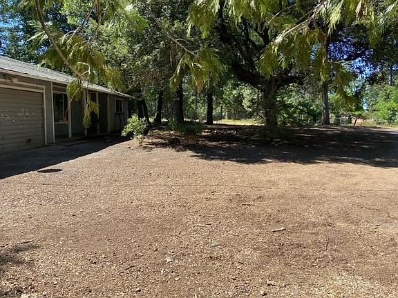 3rd image of 1425 Palmer Rd