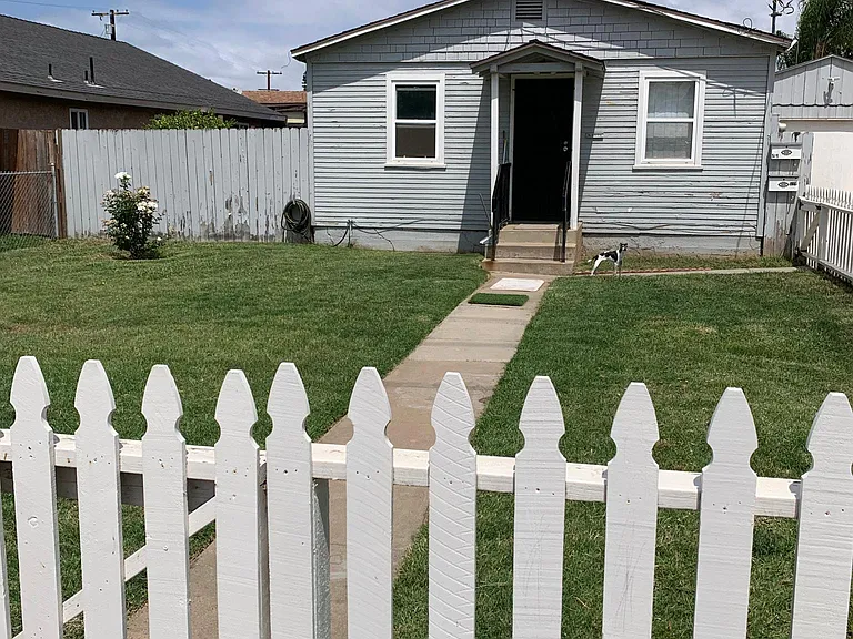 519 Flower St — Photo 1