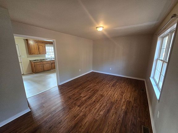 2nd image of 2540 N Steadman Dr
