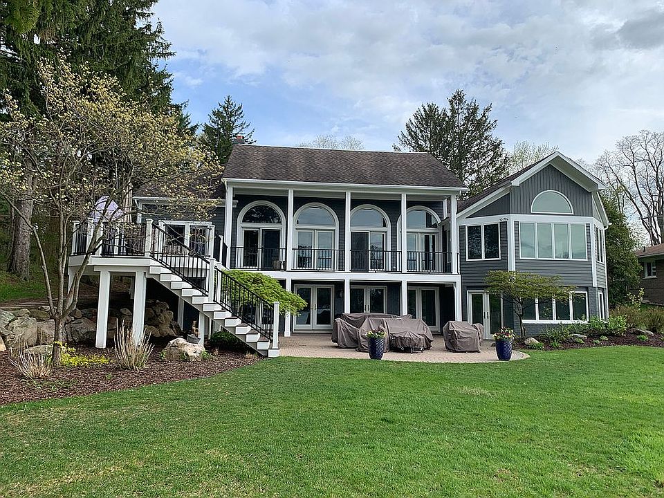 2nd image of 2312 Private Dr