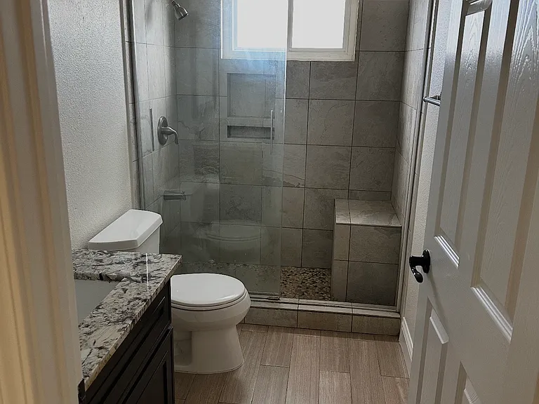 7617 Canterbury Ln — Photo 3