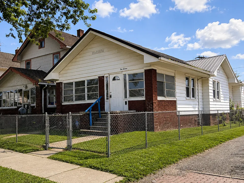 516 Geneva Ave