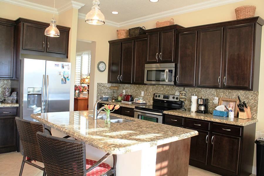 2nd image of 2103 Belcara Ct